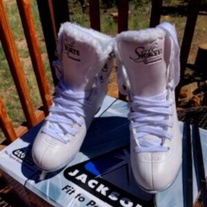 Jackson Ice Skates, kids size 1